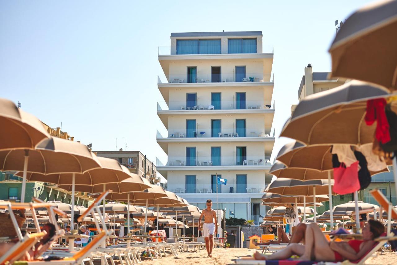 Hotel Delle Nazioni Pesaro Exterior photo