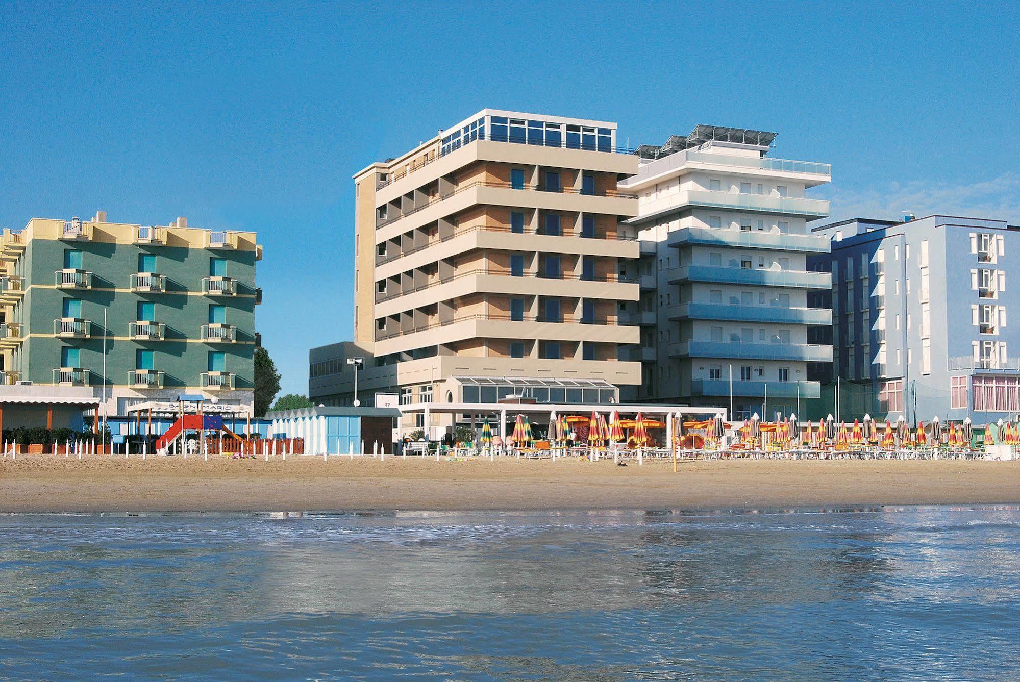 Hotel Delle Nazioni Pesaro Exterior photo